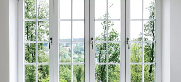Cost To Install Double Pane Windows in Town 'n' Country, FL