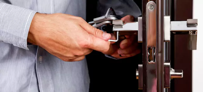 Local Multi Point Door Installation Experts in Town 'n' Country, FL