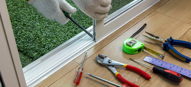  Automatic Sliding Door Repair in Town 'n' Country, FL