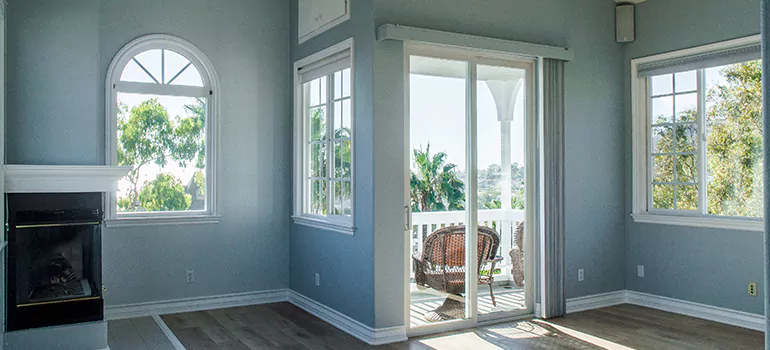 Tempered Glass Sliding Door inTown 'n' Country, FL
