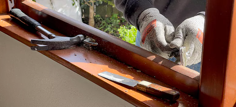 Vinyl Window Sash Repair in Town 'n' Country, FL