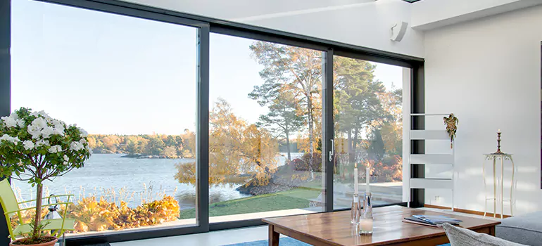 Custom Residential Window Tinting in Town 'n' Country, FL