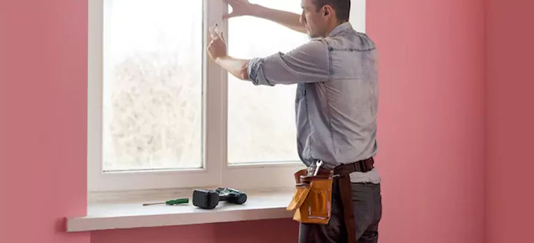 Old Window Handle Replacement in Town 'n' Country, FL